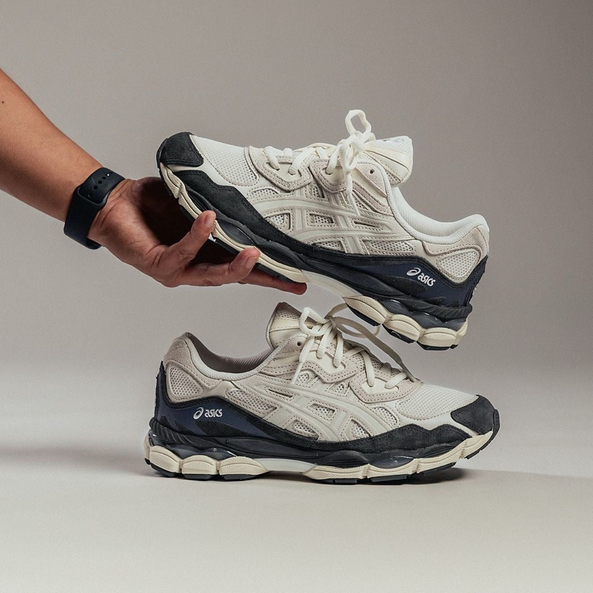 Asics Gel NYC White dark blue ????? 37,
