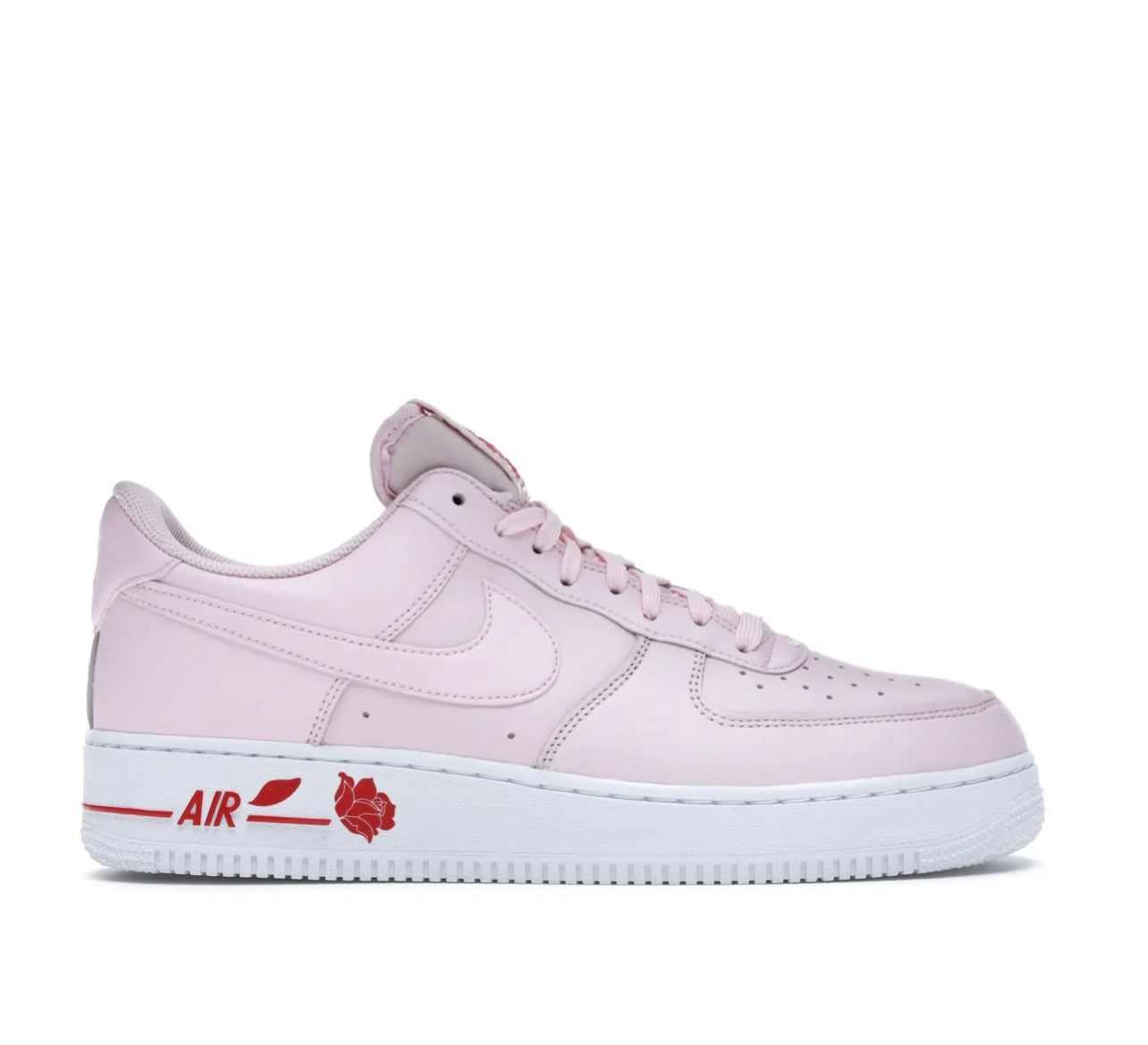 Nike AIR FORCE 1 - high-performance athletic footwear with advanced cushioning