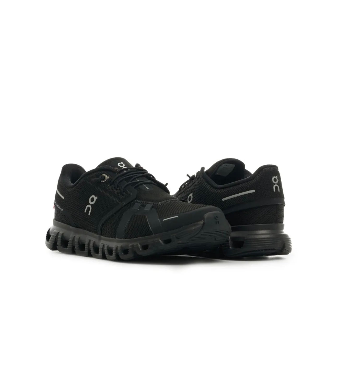 On Cloud 5.0 Black - high-performance athletic footwear in Black with advanced cushioning
