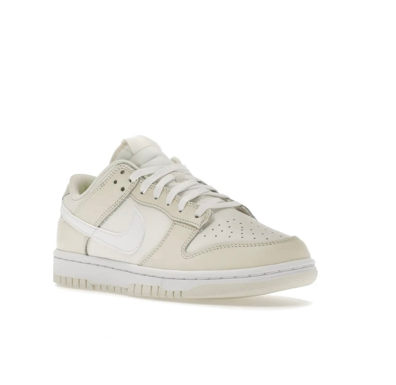 Nike Dunk Low Coconut Milk מידה 36.5 - high-performance athletic footwear with advanced cushioning