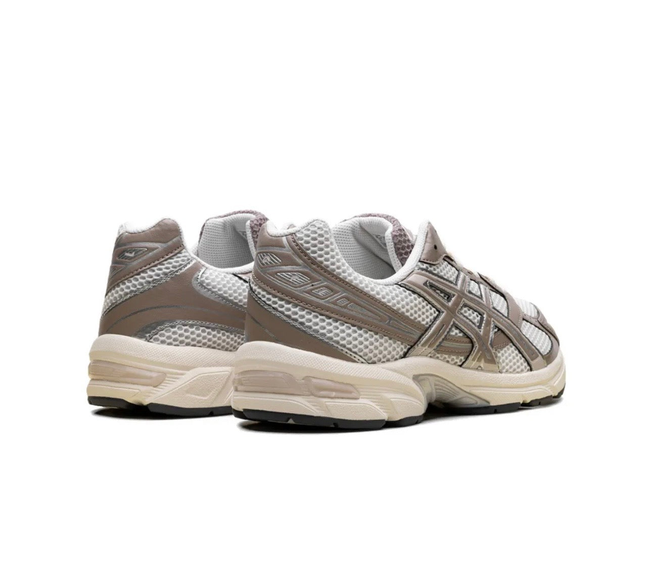 ASICS Gel 1130 brown - high-performance athletic footwear in Brown with advanced cushioning