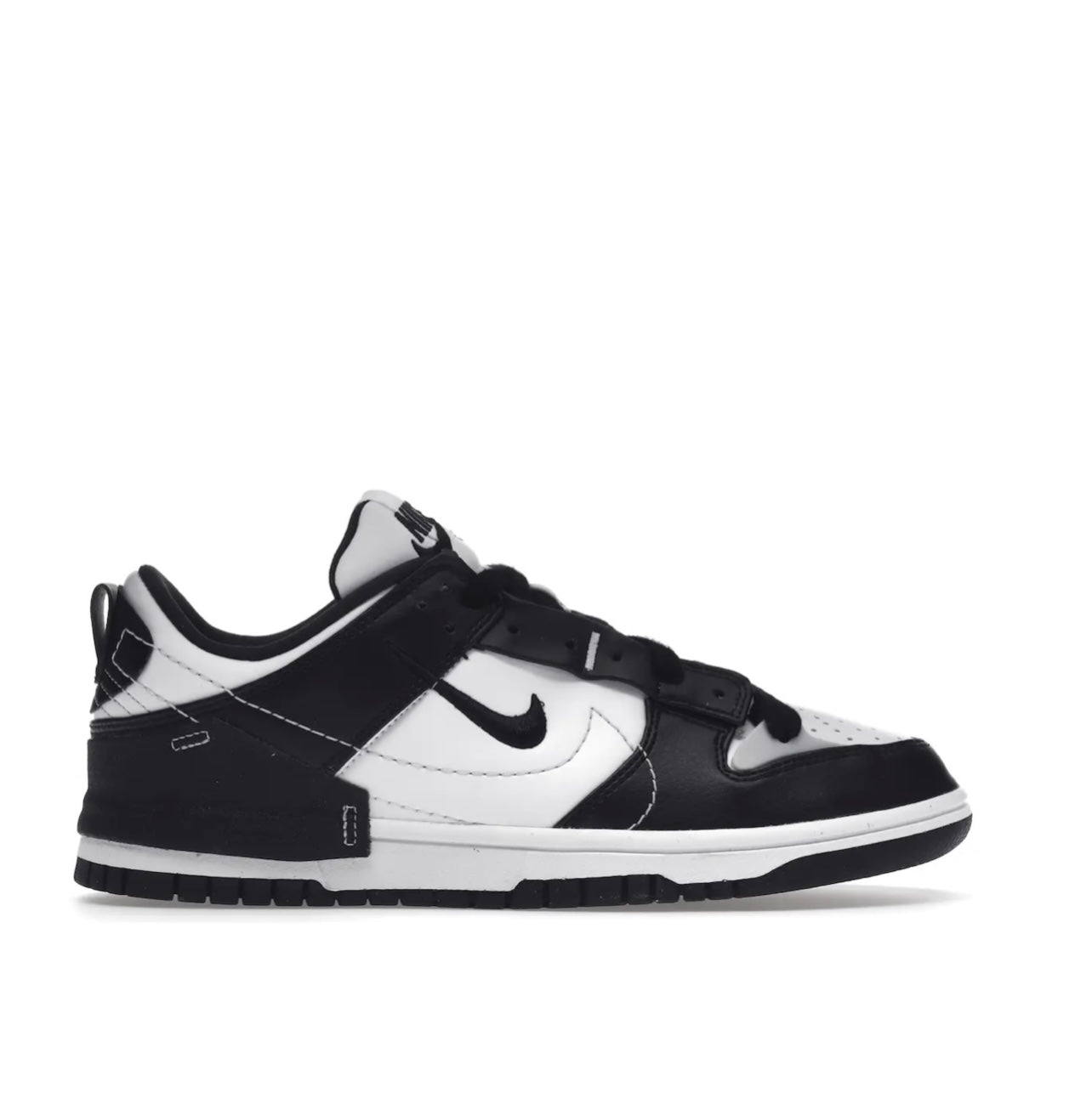 Nike Dunk Low Disrupt 2 - high-performance athletic footwear with advanced cushioning