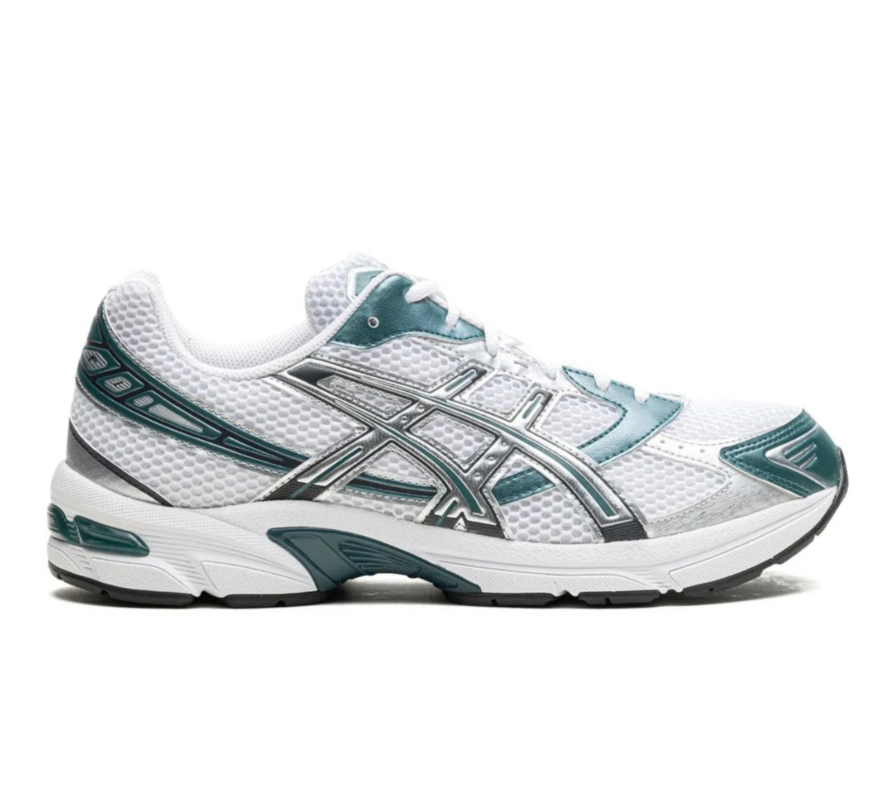 ASICS Gel 1130 light green - high-performance athletic footwear in Green with advanced cushioning