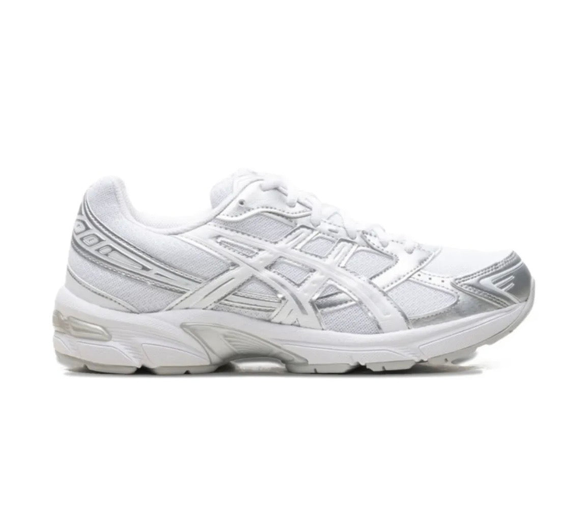 ASICS Gel 1130 silver - high-performance athletic footwear in Silver with advanced cushioning
