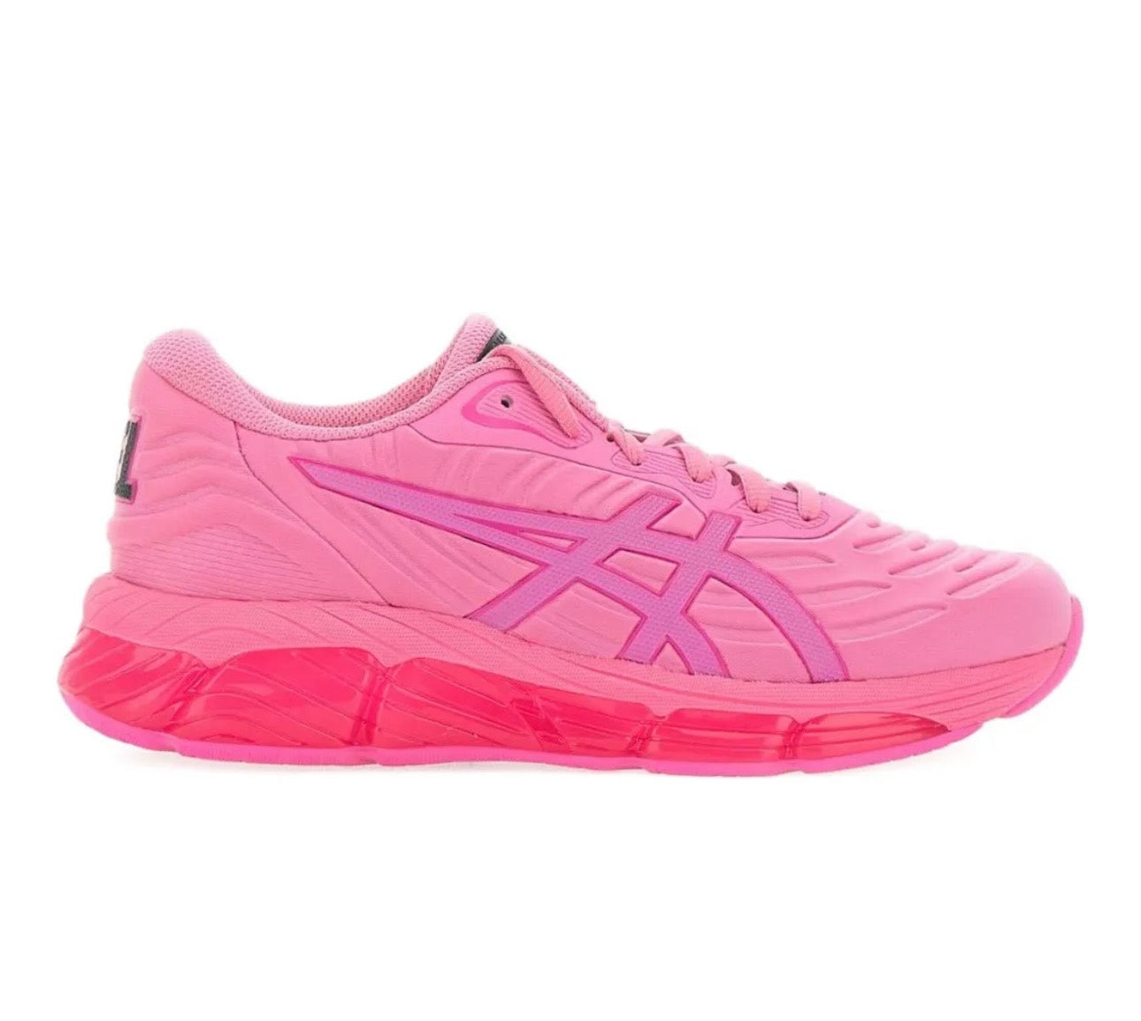 Asics GEL Quantum 360 pink - high-performance athletic footwear in Pink with advanced cushioning