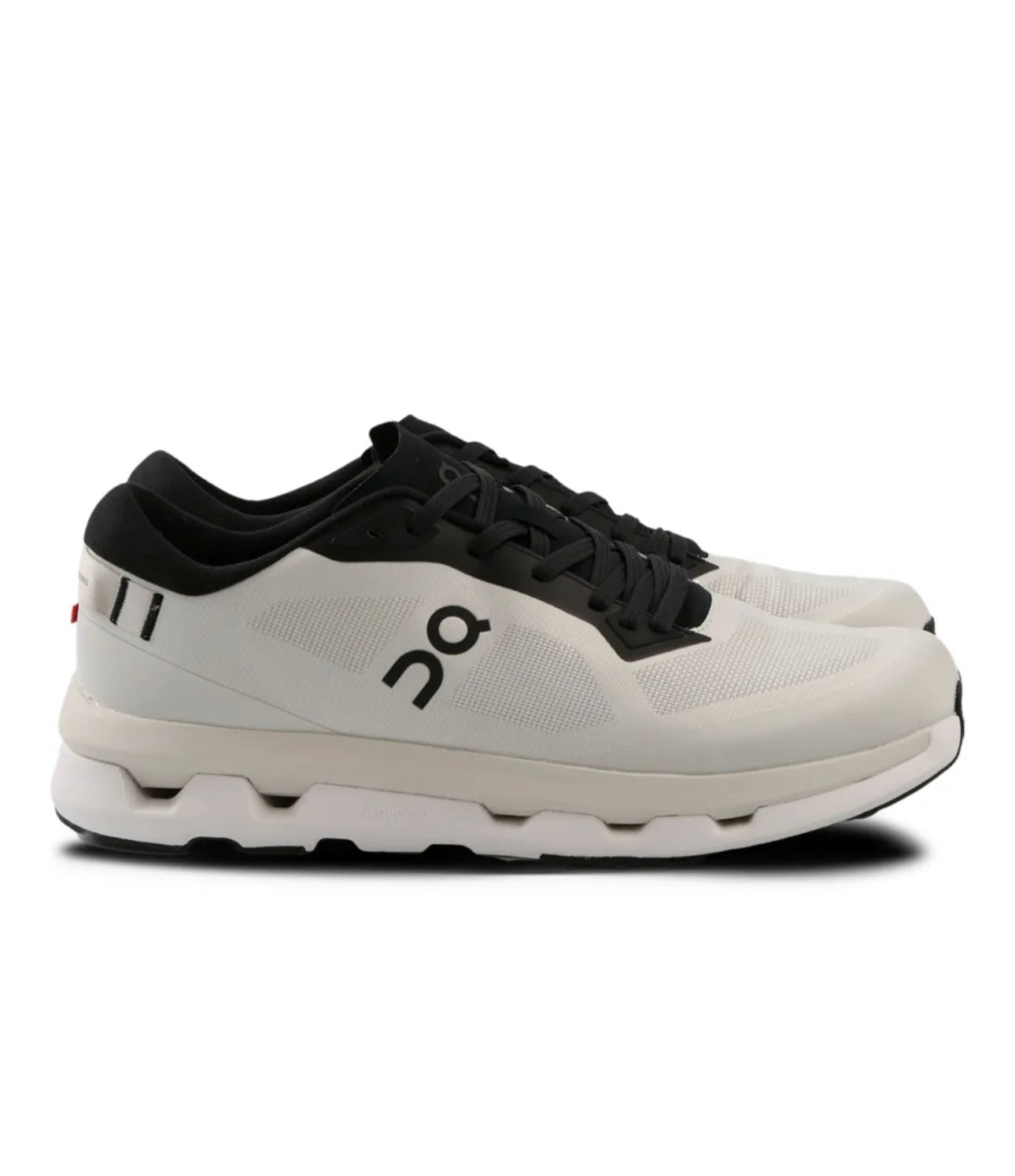 On Cloud 2.0 Gray Black - high-performance athletic footwear in Black with advanced cushioning