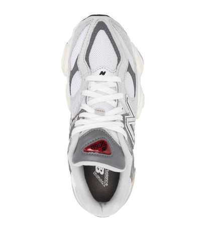 New Balance 9060 ?ain Cloud·white grey - high-performance athletic footwear in White with advanced cushioning