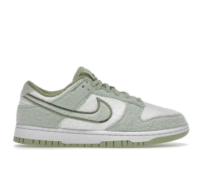 Nike Dunk Low SE Fleece Pack Honeydew - high-performance athletic footwear with advanced cushioning
